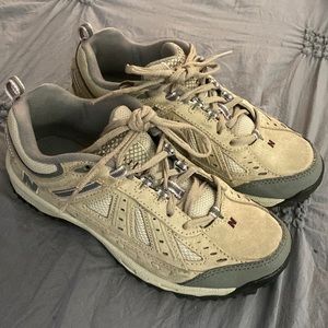 New Balance 645 Walking Shoes Sz 8